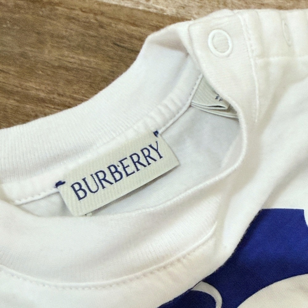 BURBERRY Baby Equestrian Knight Design Cotton Jumpsuit Romper, White Blue,3M - Picture 2 of 12